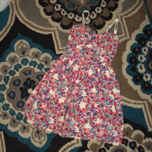 Cute Floral Dress! 🌸